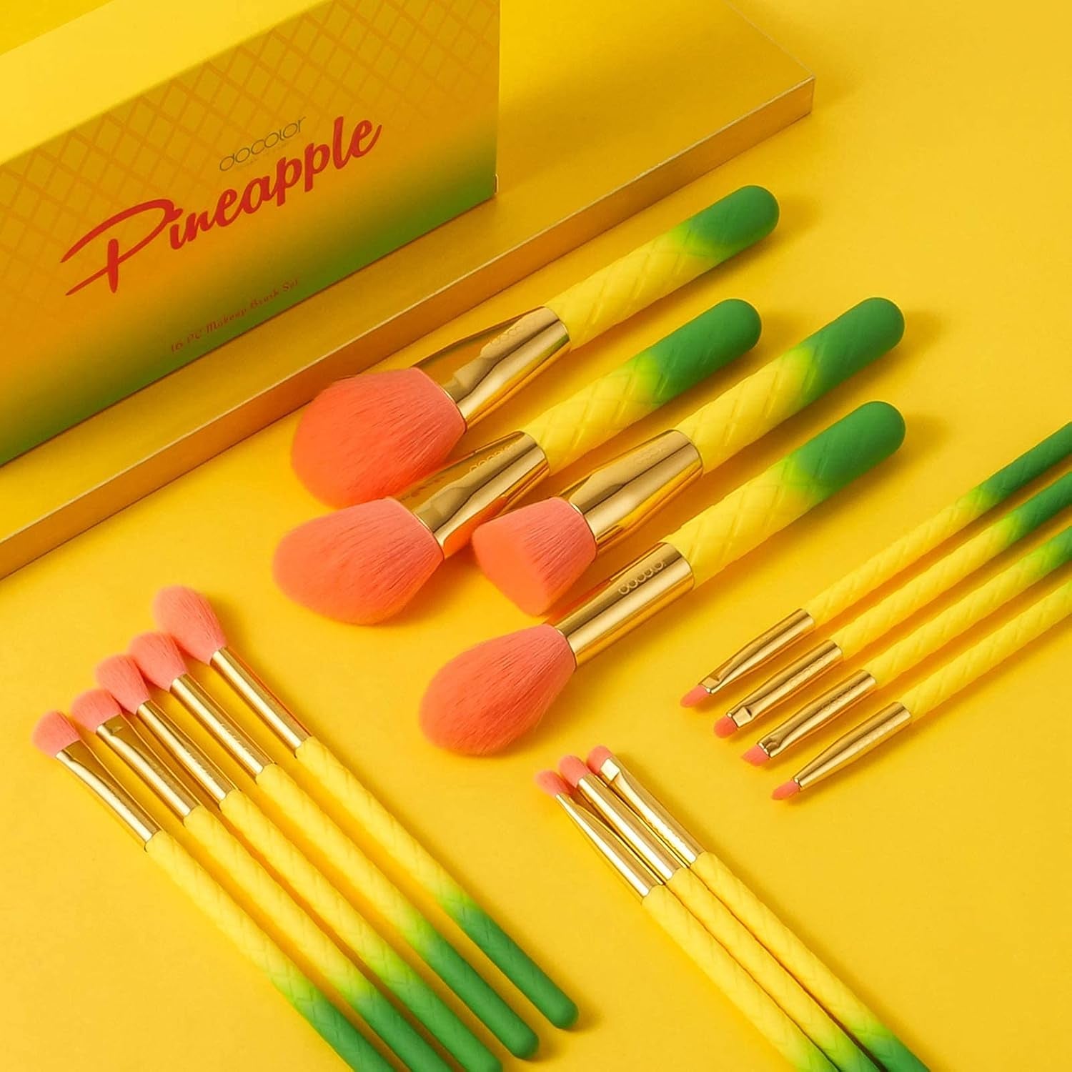 Makeup Brushes Pineapple 16 Piece Makeup Brush Set Premium Synthetic Kabuki Foundation Blending Face Powder Mineral Eyeshadow Make up Brushes Set