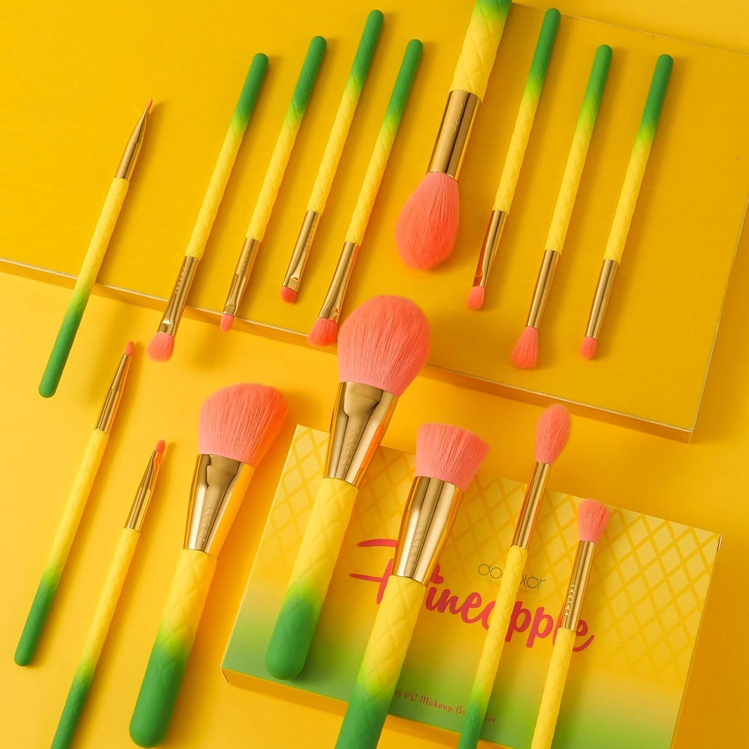 Makeup Brushes Pineapple 16 Piece Makeup Brush Set Premium Synthetic Kabuki Foundation Blending Face Powder Mineral Eyeshadow Make up Brushes Set